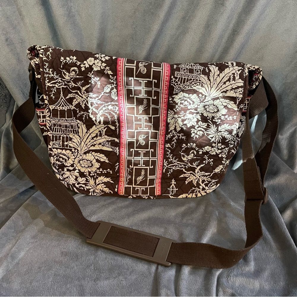 Vera Bradley Messenger Bag in Retire Imperial Toile Pattern Laptop Crossbody Bag
